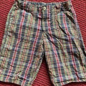Boys Crazy 8 plaid shorts size 10